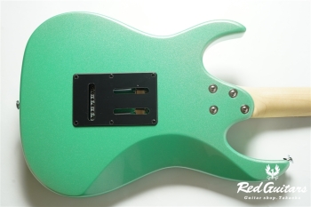 GRX40 - Metallic Light Green
